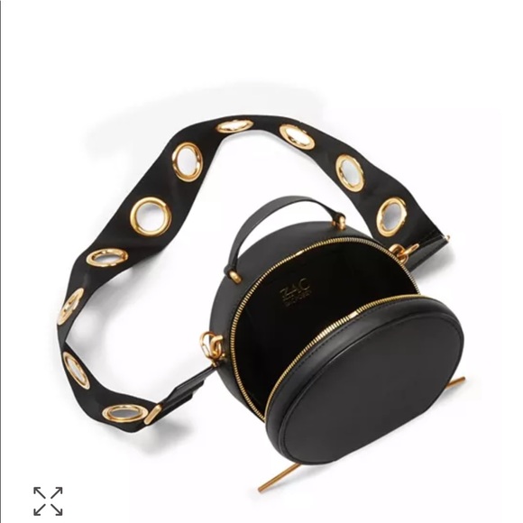 LAST ONE 💕Zac zac Posen Belay leather Drumbag💕 - Picture 2 of 7